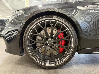 2025 Mercedes-BENZ C-CLASS AMG — фото 10