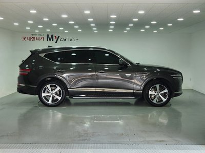 2023 Genesis GV80 photo 7