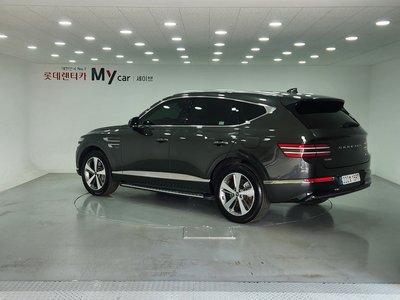 2023 Genesis GV80 photo 2