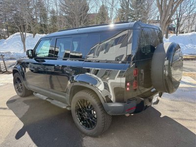 2025 LAND Rover DEFENDER 照片 2