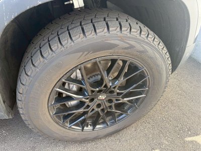 2025 LAND Rover DEFENDER 缩略图 13