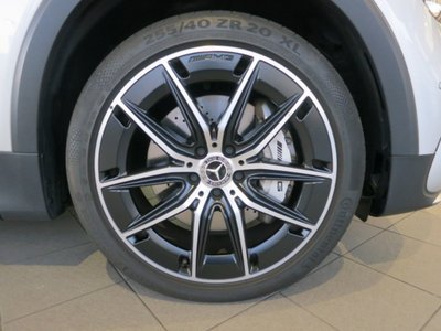 MERCEDES-BENZ GLB - 8