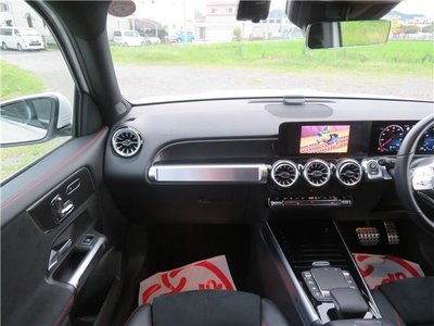 2023 Mercedes-BENZ GLB thumbnail 26