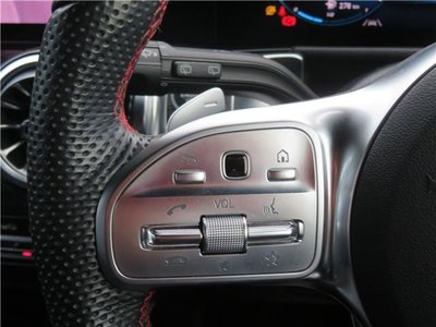 2023 Mercedes-BENZ GLB thumbnail 34