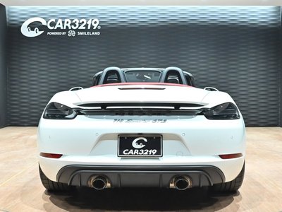PORSCHE 718 - 8
