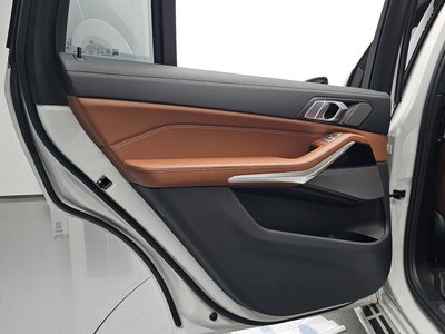 صورة مصغرة 15 لـ 2024 BMW X7