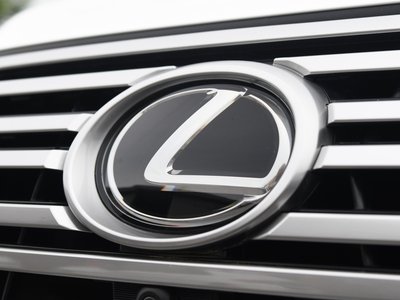 LEXUS LX - 9