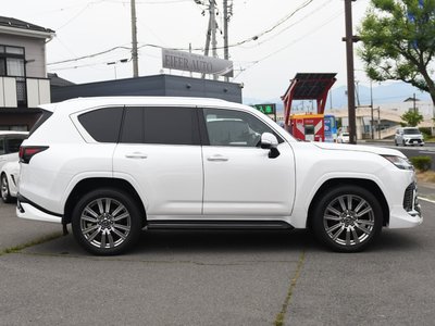 LEXUS LX - 4