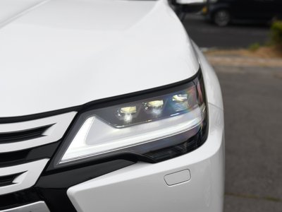LEXUS LX - 10