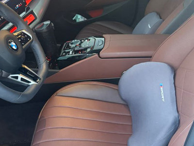 2025 BMW 5 SERIES photo 4