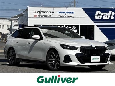 BMW 5 SERIES TOURING - 1