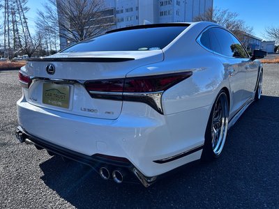 LEXUS LS - 9