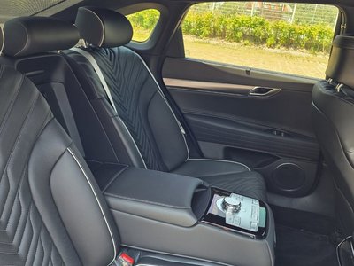 GENESIS G80 (RG3) - 5