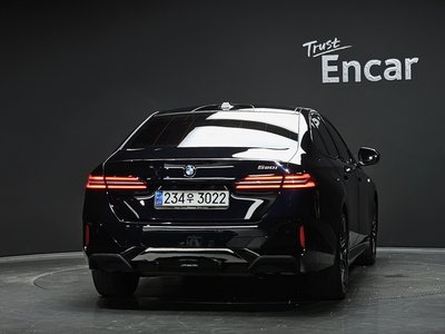 BMW 5 SERIES - 3