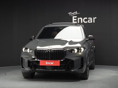 2025 BMW X5 photo 2
