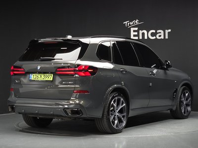 2025 BMW X5 photo 4