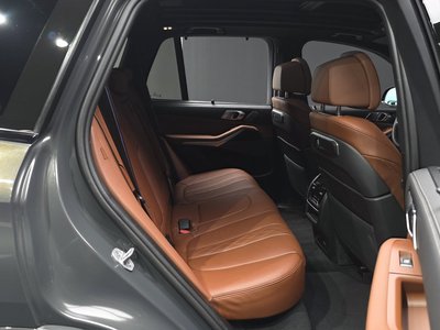 2025 BMW X5 — миниатюра 18