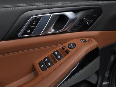 2025 BMW X5 — миниатюра 28