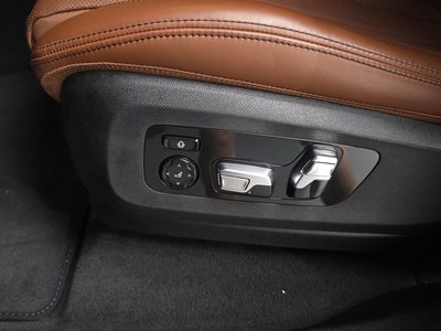 2025 BMW X5 — миниатюра 31