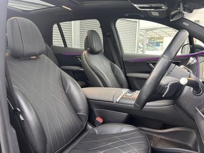 MERCEDES-BENZ EQE - 4