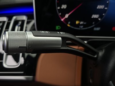2023 Mercedes-BENZ S-CLASS thumbnail 32