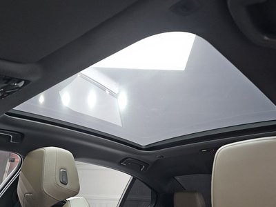 صورة مصغرة 30 لـ 2024 BMW 5 SERIES