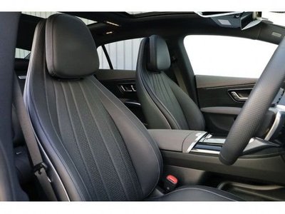 MERCEDES-BENZ EQS - 8