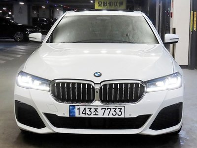 BMW 5 SERIES - 4