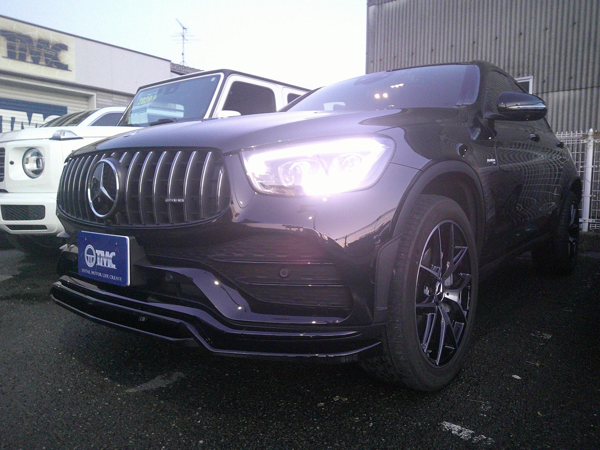 MERCEDES-BENZ GLC COUPE AMG - View 1