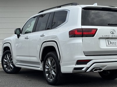 2026 Toyota LAND CRUISER 300 — миниатюра 24
