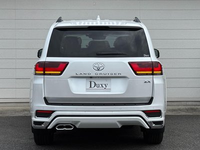 2026 Toyota LAND CRUISER 300 — миниатюра 17