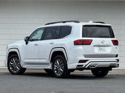 2026 Toyota LAND CRUISER 300 — миниатюра 22