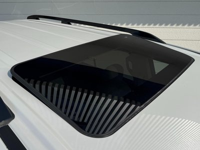 2026 Toyota LAND CRUISER 300 — миниатюра 30