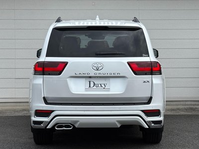 2026 Toyota LAND CRUISER 300 — миниатюра 16