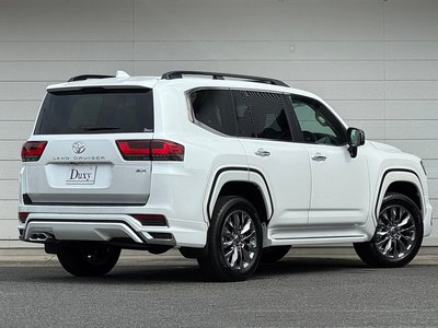 2026 Toyota LAND CRUISER 300 — миниатюра 25