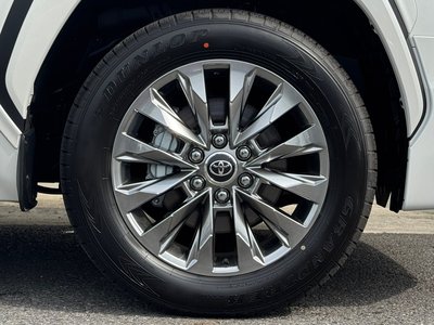 2026 Toyota LAND CRUISER 300 — миниатюра 28