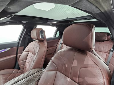 صورة مصغرة 18 لـ 2023 BMW I7