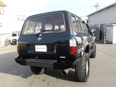 TOYOTA LAND CRUISER 80 - 9