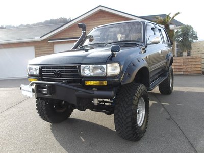 TOYOTA LAND CRUISER 80 - 7