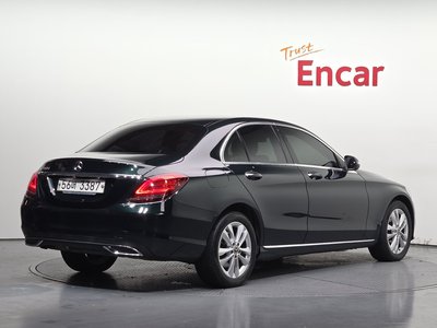 MERCEDES-BENZ C-CLASS - 3