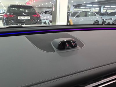 2025 Mercedes-BENZ E-CLASS 缩略图 18
