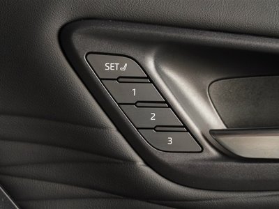 صورة مصغرة 16 لـ 2023 Toyota ALPHARD