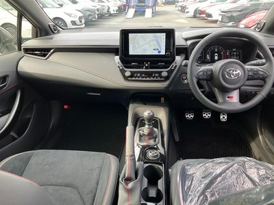 TOYOTA GR COROLLA - 8