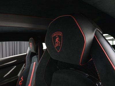 صورة مصغرة 16 لـ 2017 Lamborghini AVENTADOR