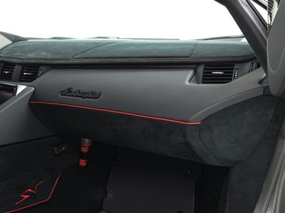 صورة مصغرة 20 لـ 2017 Lamborghini AVENTADOR