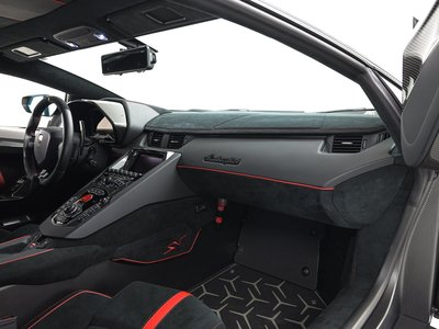 صورة مصغرة 19 لـ 2017 Lamborghini AVENTADOR