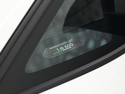 صورة مصغرة 30 لـ 2017 Lamborghini AVENTADOR