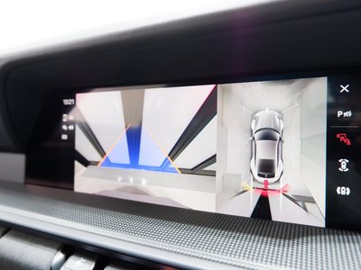 2022 Porsche 911 — миниатюра 38
