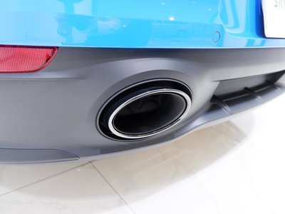 2022 Porsche 911 — миниатюра 23