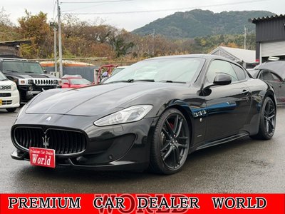 MASERATI GRANTURISMO - 1